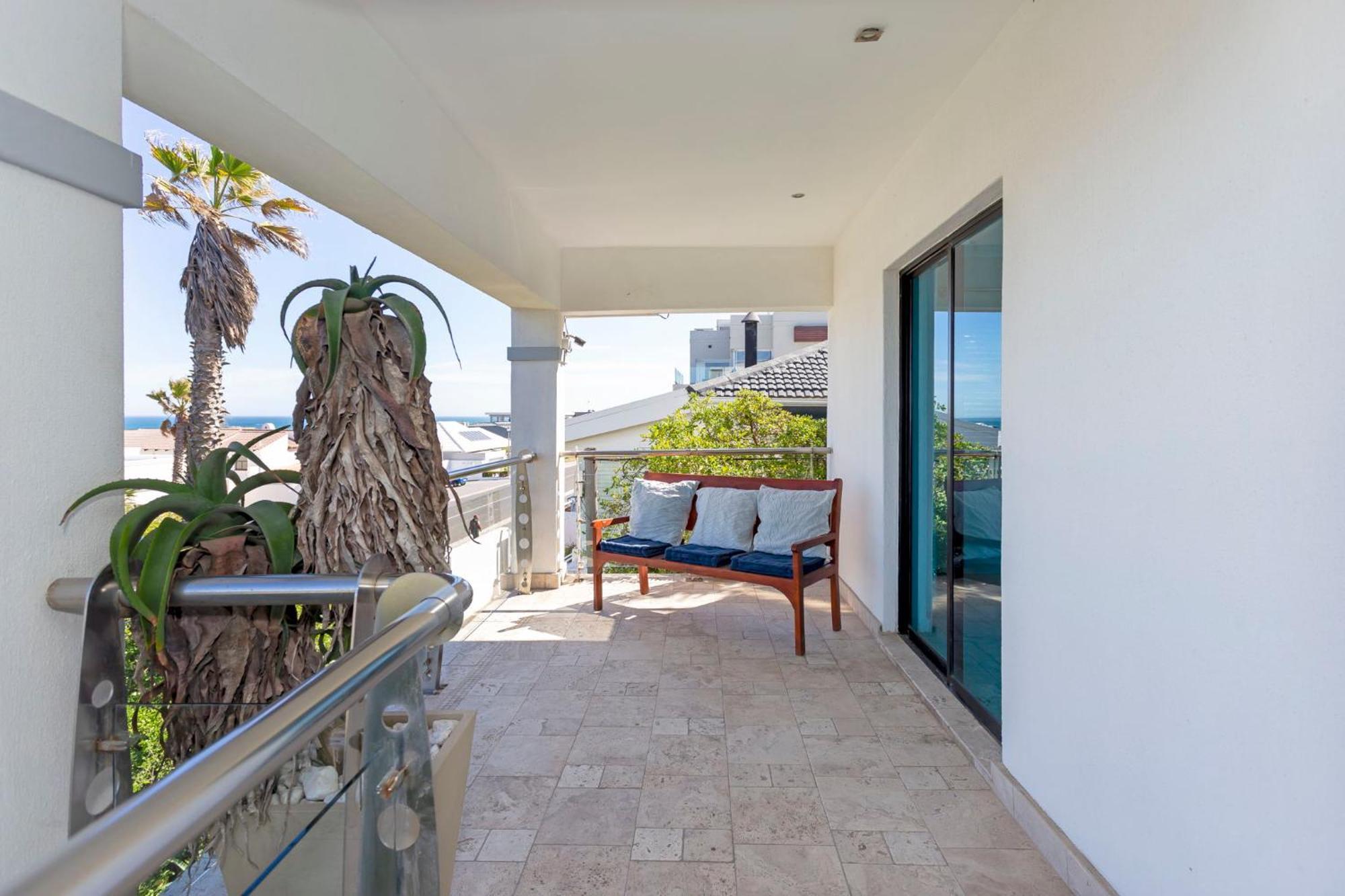 Sir David Baird 22 Villa Cape Town